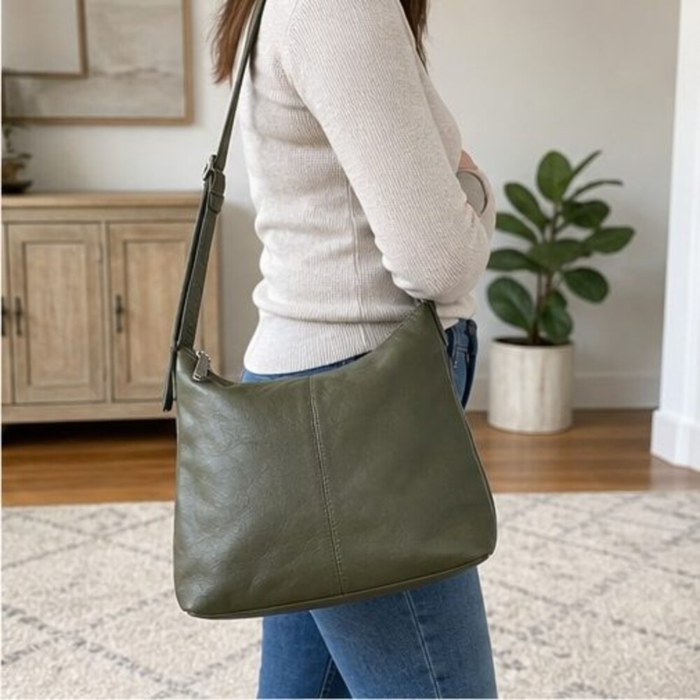 Cream Suede Crossbody Bag - Picture 3 of 6